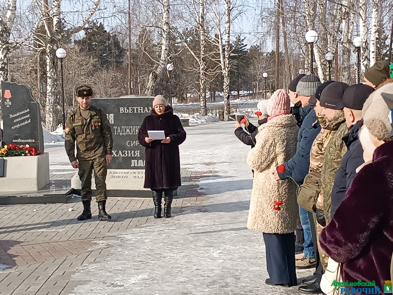 Отмечали мужество солдат, вспоминали погибших