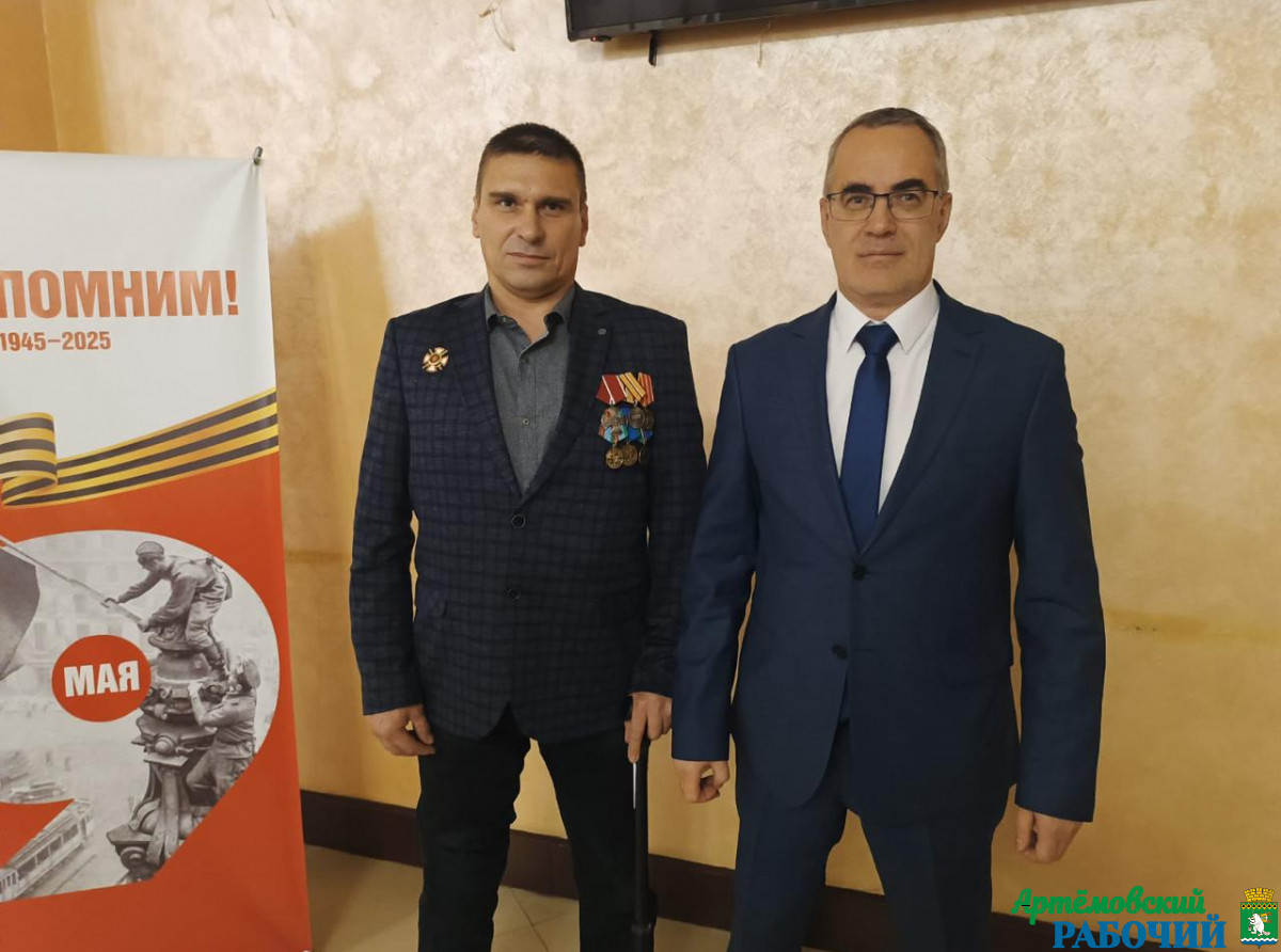 Участник СВО Евгений Михалев и Андрей Клименко. Фото: Василий Ергашев. 