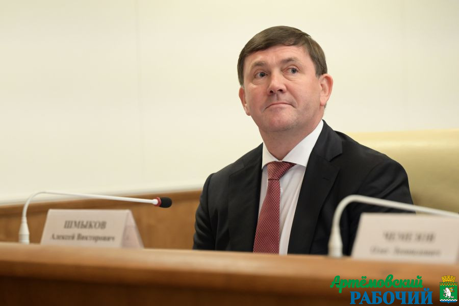 Депутаты свердловского Заксобрания единогласно одобрили кандидатуру Алексея Шмыкова на пост первого замгубернатора