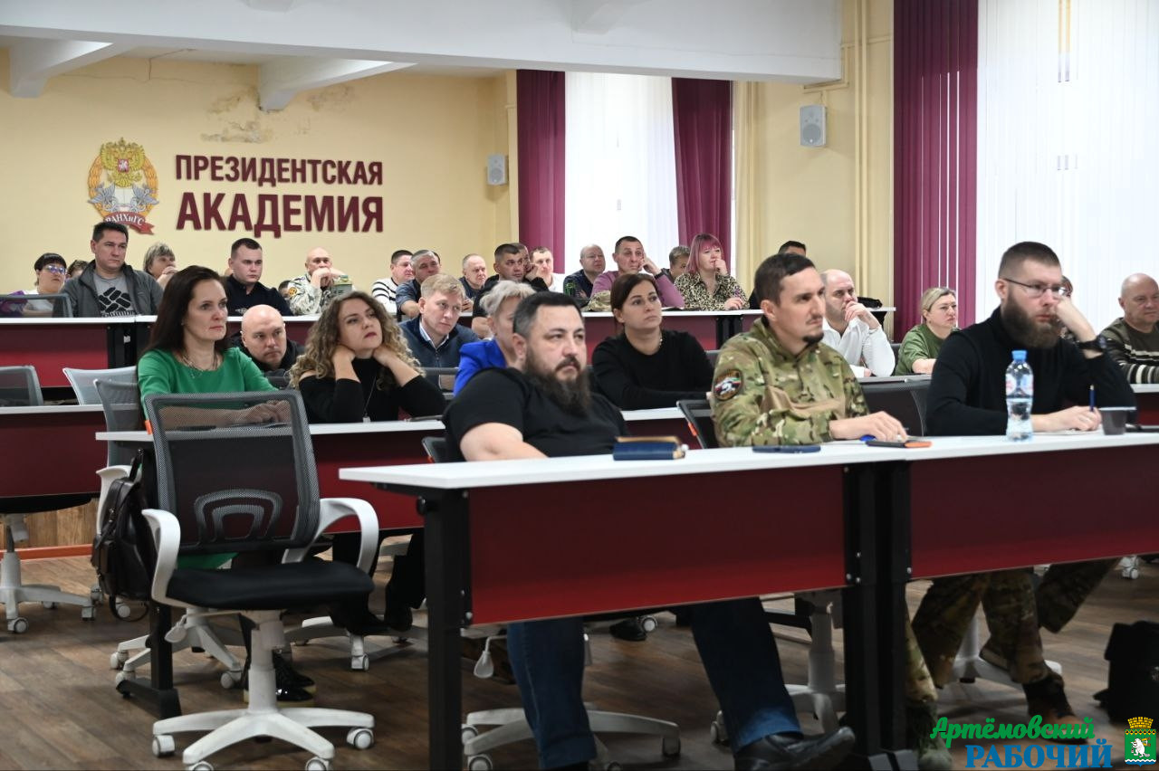 100 свердловских ветеранов СВО пополнят ряды лекторов-наставников молодежи