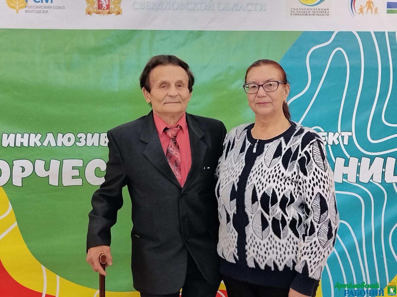 Песня у него в душе, она его не покидает…