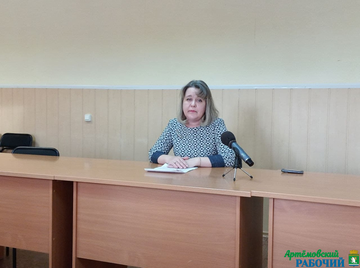 Юлия Касаткина: "Наша цель - создать в обществе атмосферу нетерпимости к коррупционным проявлениям"..