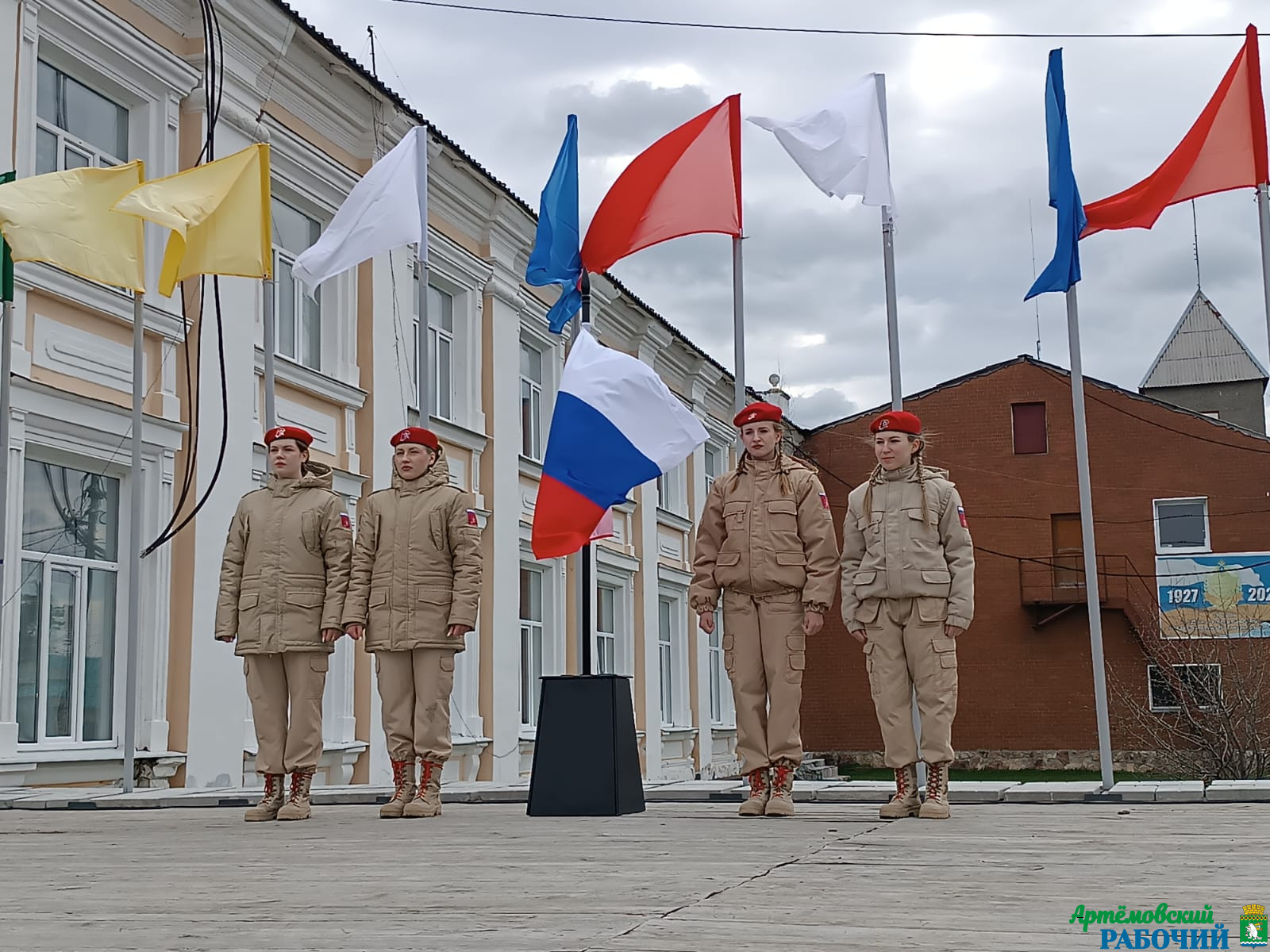 Праздник Весны и Труда встретили достойно!