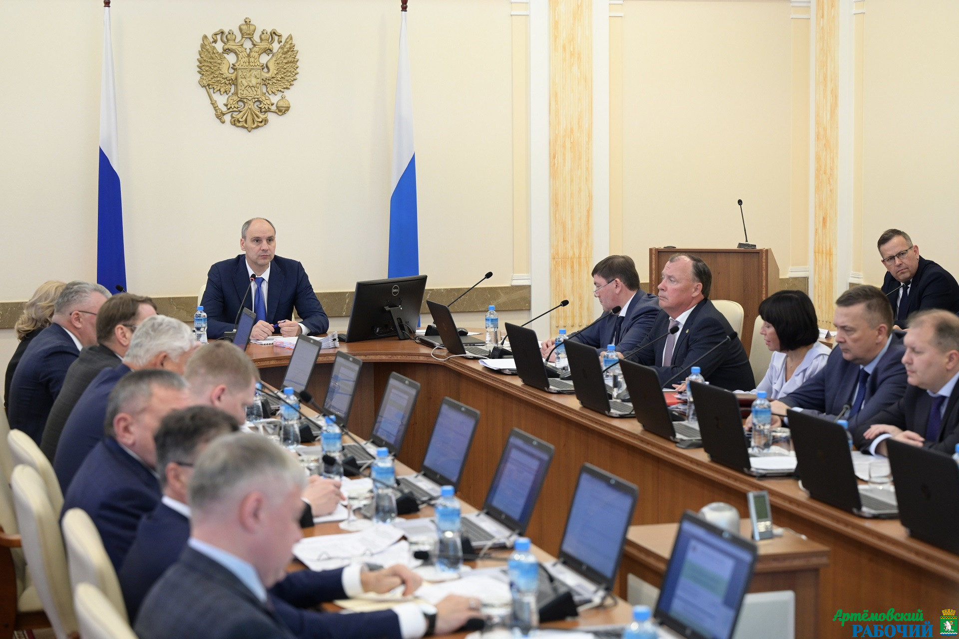 Денис Паслер поручил Минтрансу и главам муниципалитетов принять меры по ликвидации очагов аварийности на дорогах