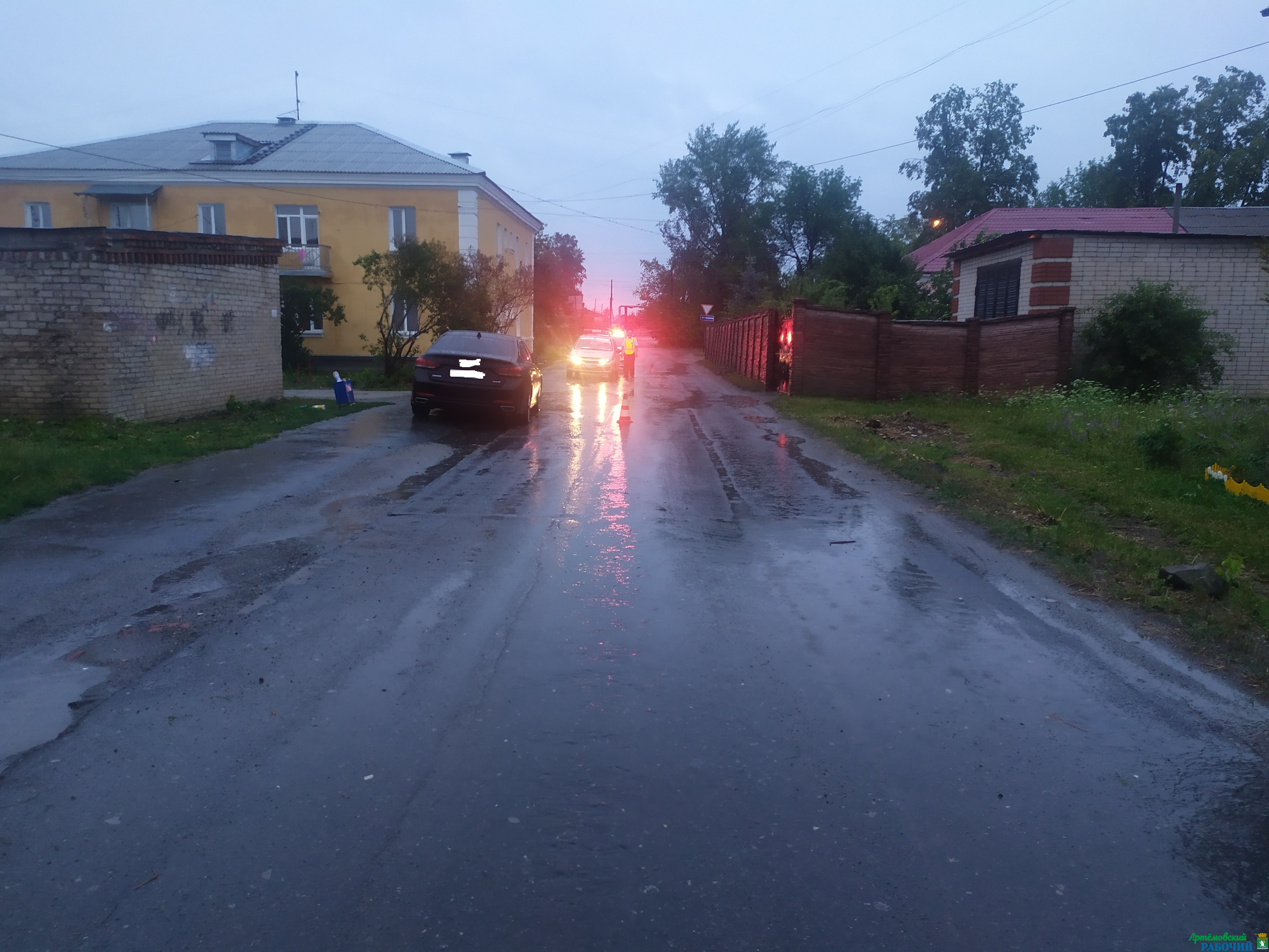 Пешеход, сбитый на улице в Артемовском, скончался в больнице