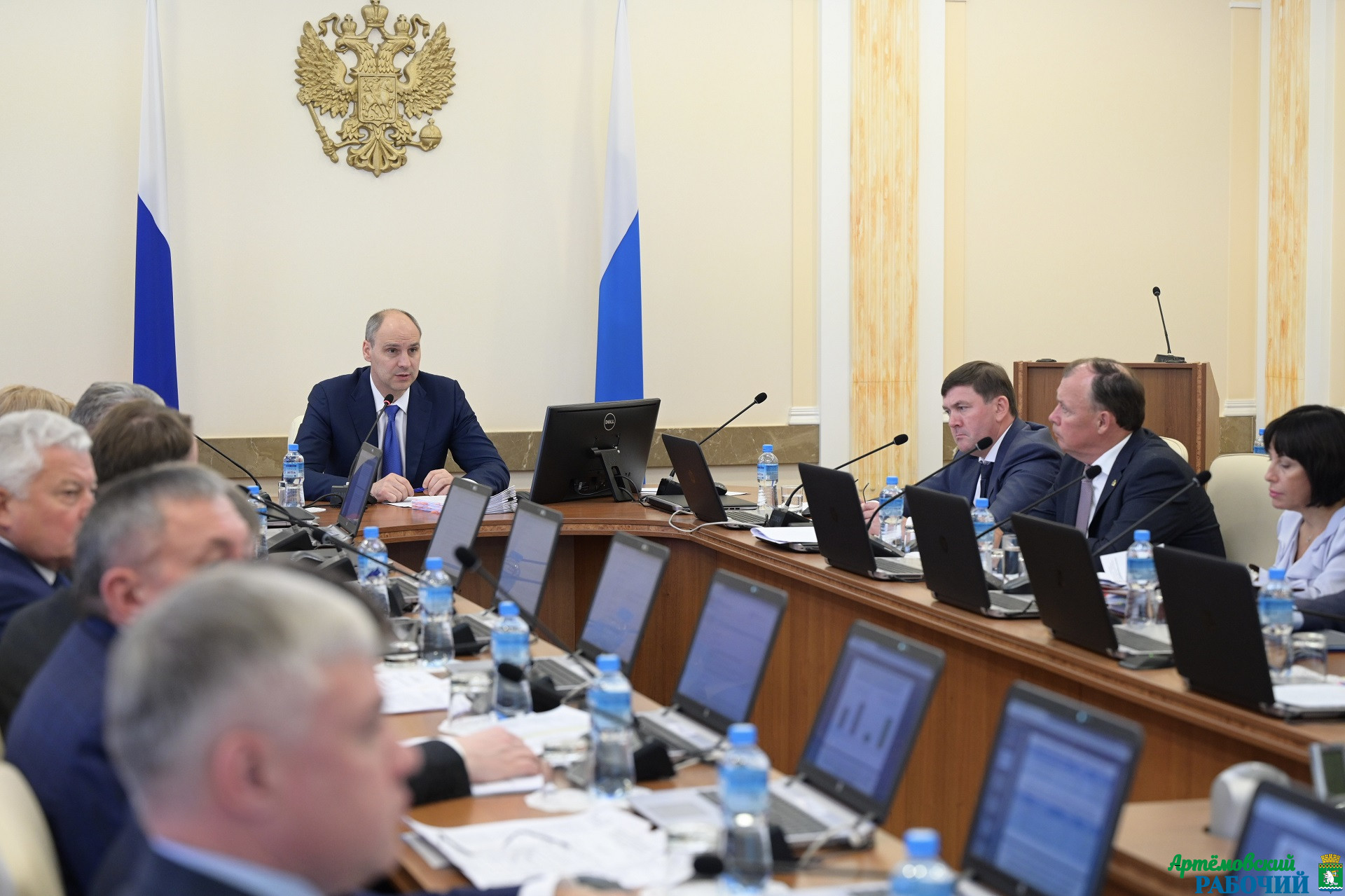  Проект бюджета Свердловской области на 2026 год рассмотрен на заседании правительства региона