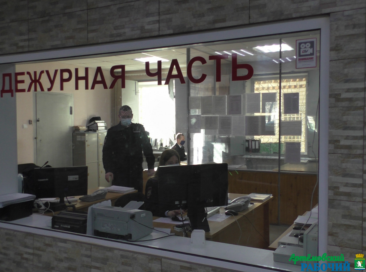 Артемовская полиция переходит на усиленный режим работы