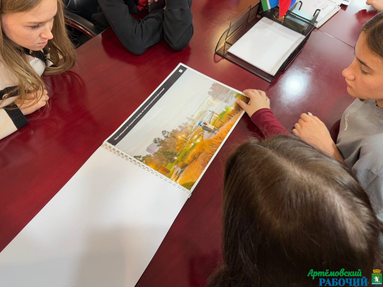 2f95b69c-4705-44f0-8f8d-fe5edbe4cc1d