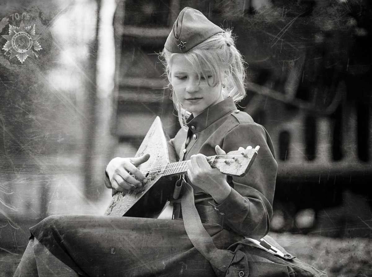 В этом году мы отметим день Победы более масштабно, чем в прошлом. Однако без шествия «Бессмертный полк» (в привычном формате)— эта акция будет проходить онлайн