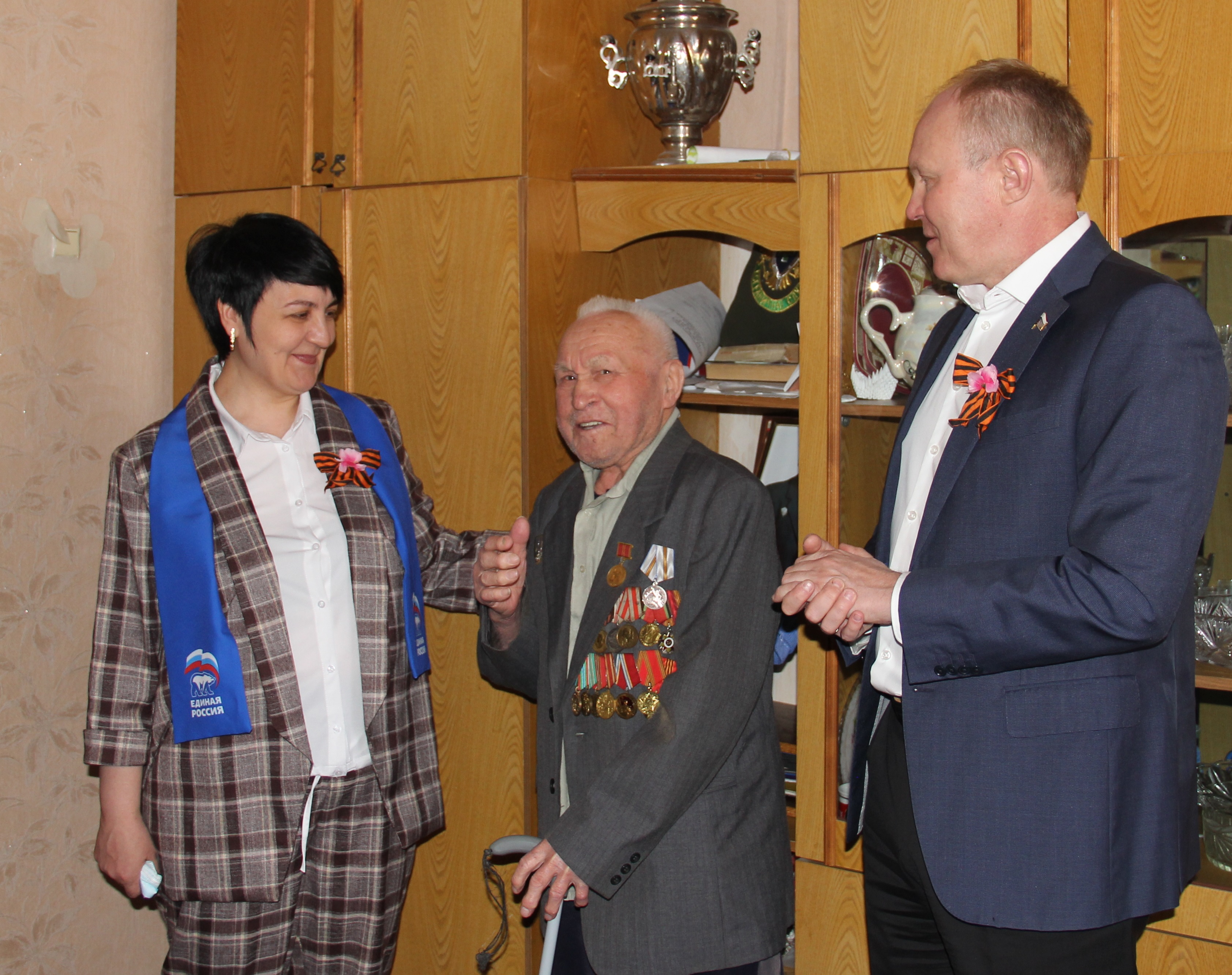 Сергей Чепиков приехал в гости к ветеранам