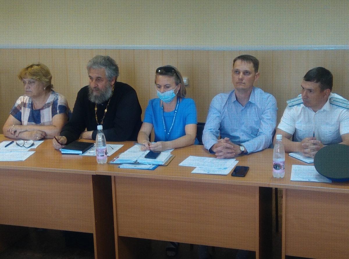 Фото: Василий Ергашев. Кадровая проблема волнует всех