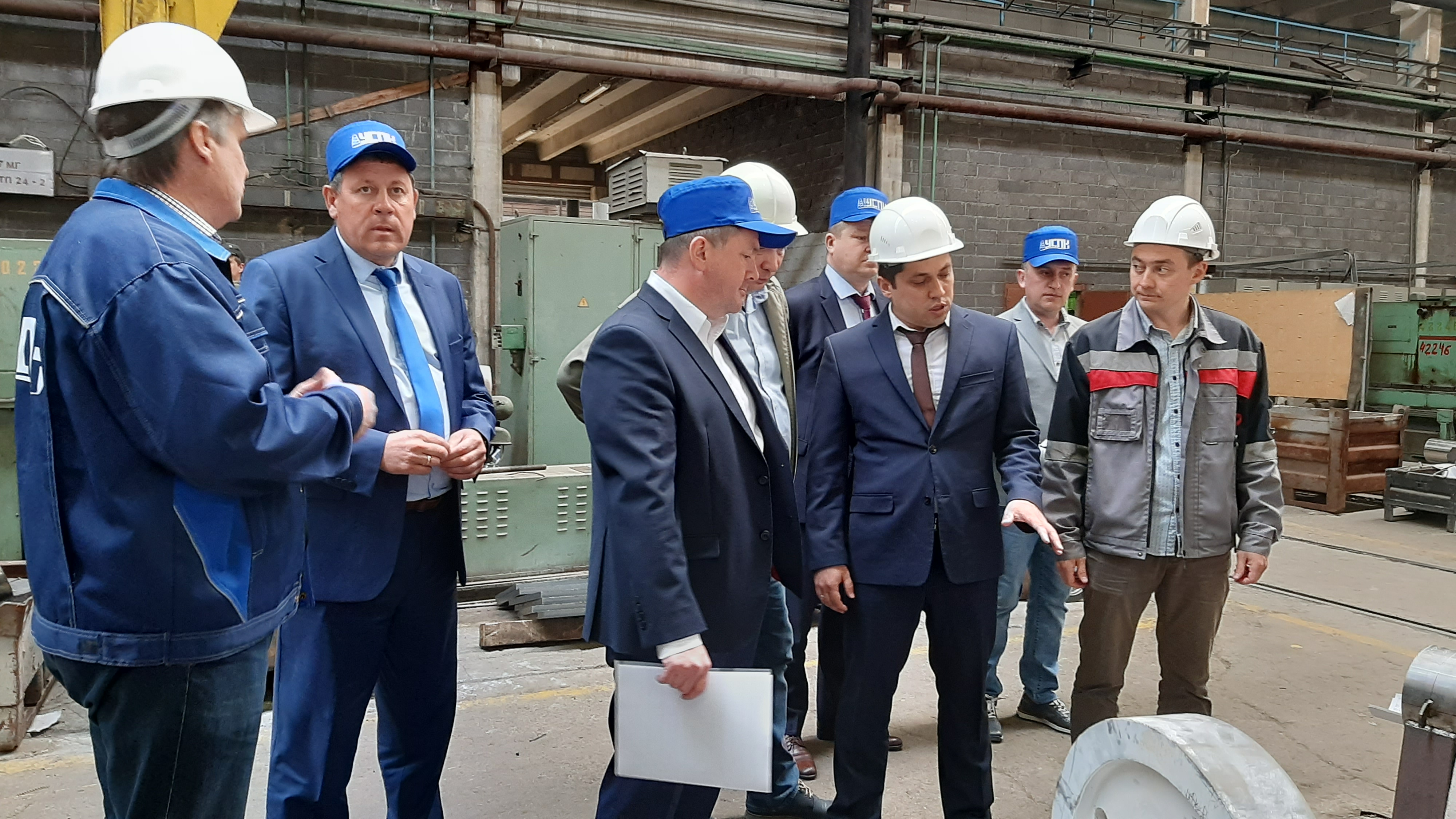 Машиностроительный завод принимает высоких гостей