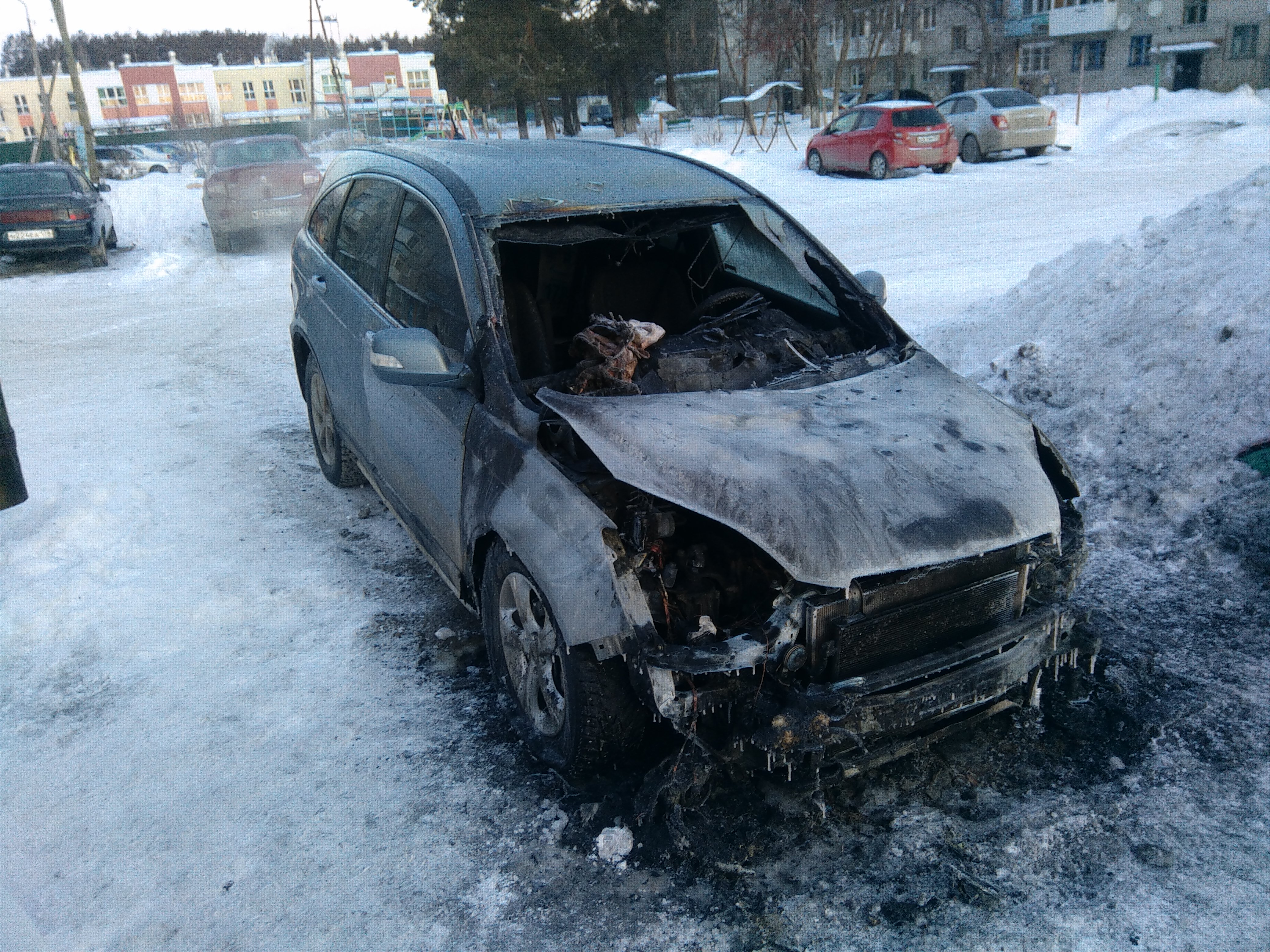 Поджигатели машины главы задержаны, дают признательные показания