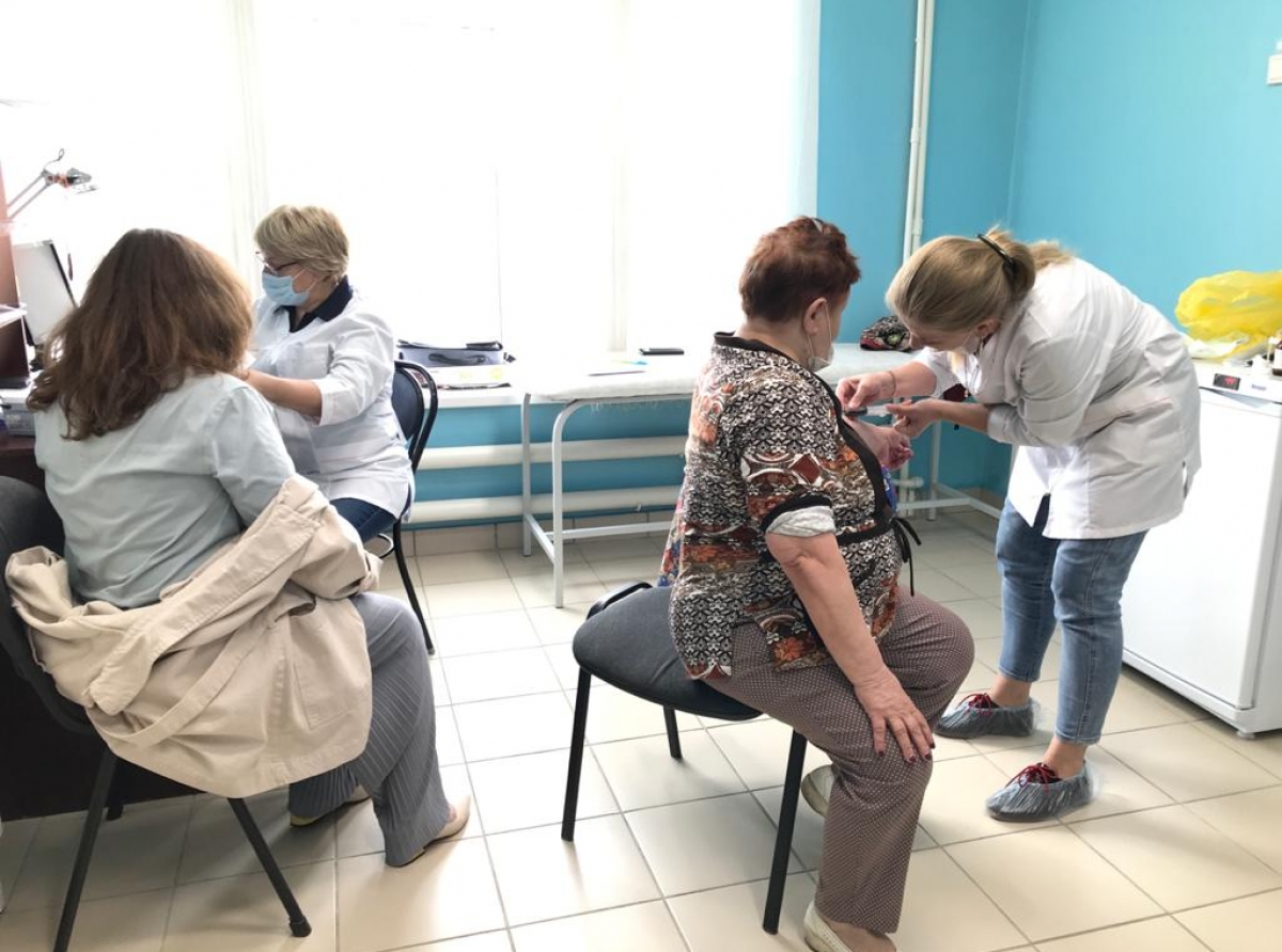 Фото пресс-службы АЦРБ. Медики настоятельно рекомендуют вакцинироваться от ковида