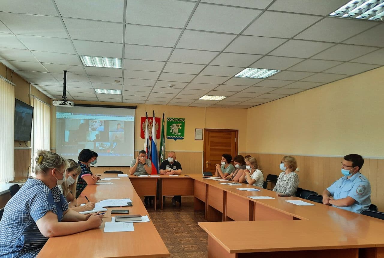 На чаше весов – здоровье людей. Ковид ставит под угрозу праздники в АГО