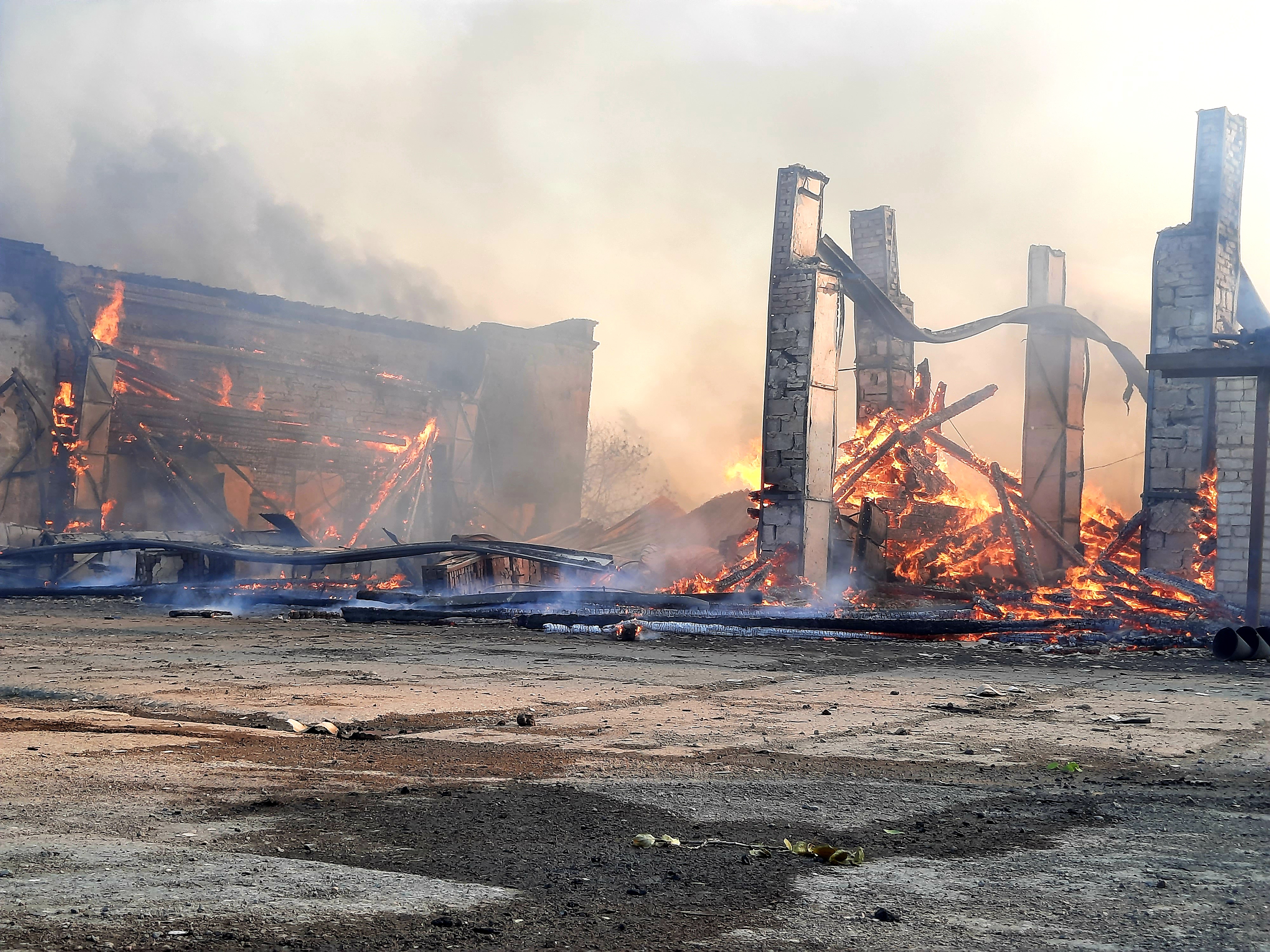 Горим. Болеем. Помним