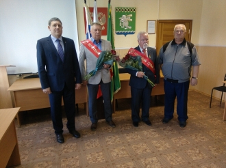 В Артемовском пополнились ряды Почетных граждан