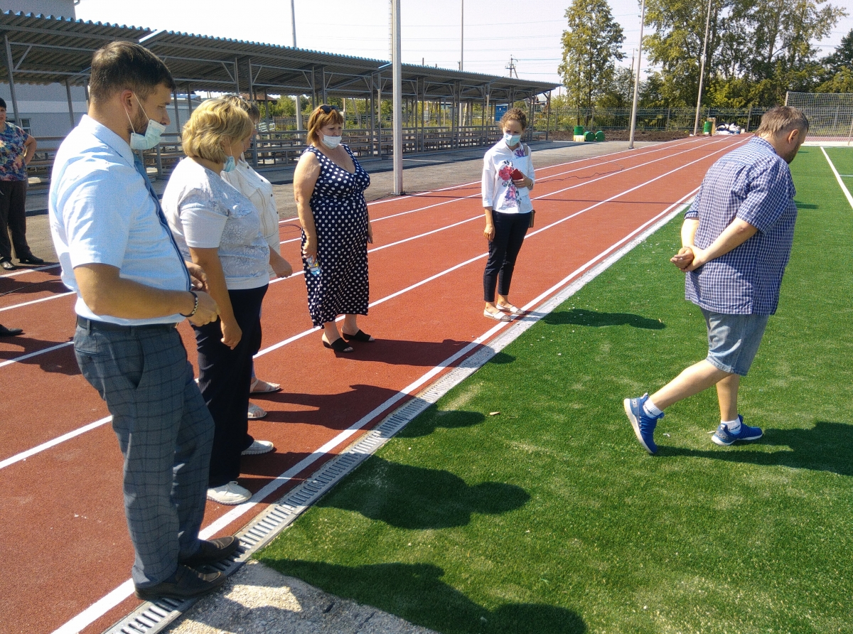 Авторитетная комиссия побывала в школе 14