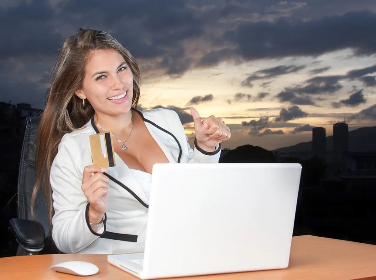 Фото с сайта https://pixabay. Использование чужой карты квалифицируется как уголовное преступление