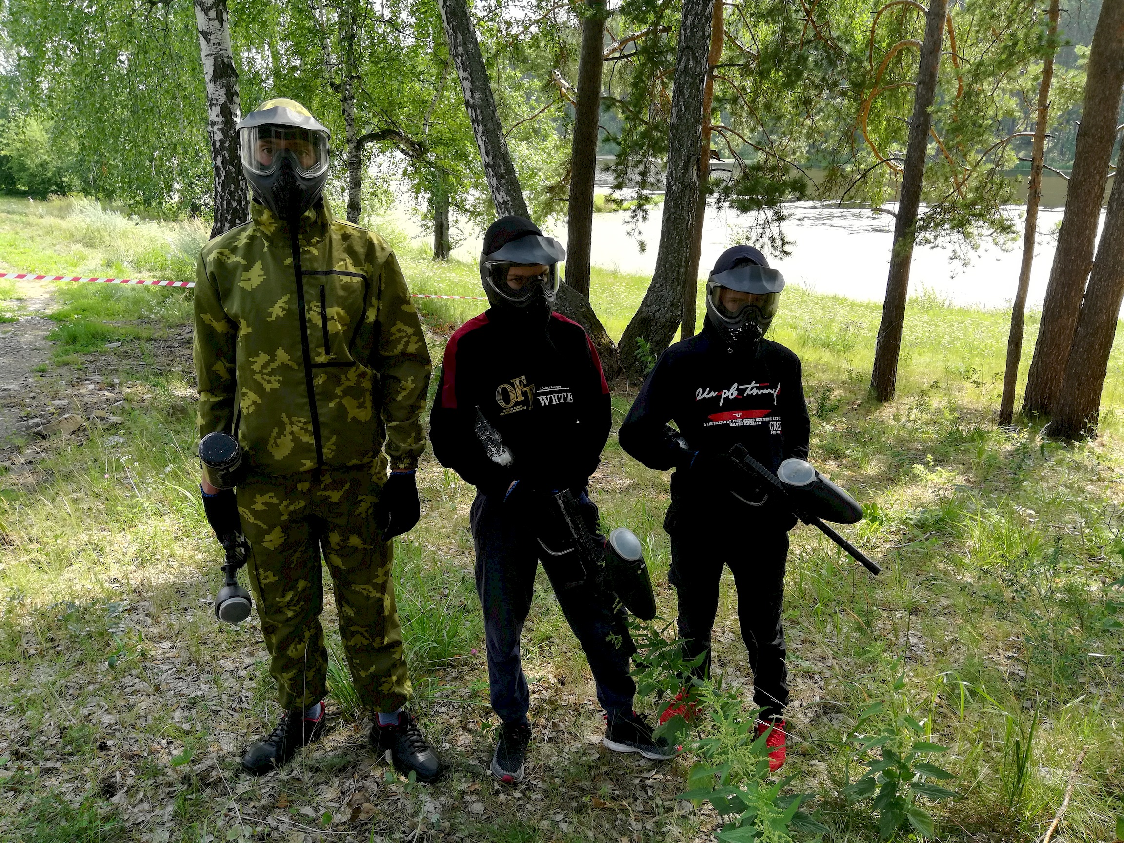 Стрельба закончилась чаепитием