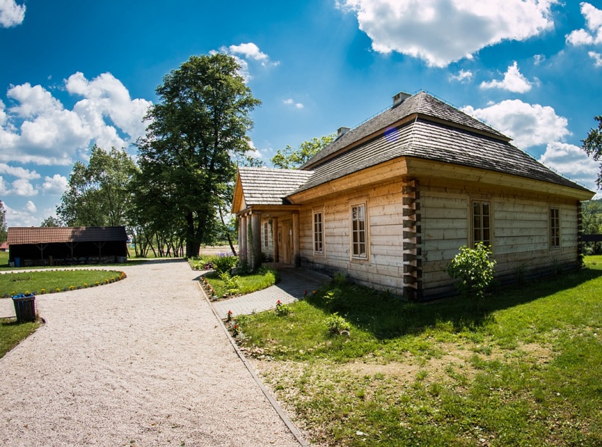 Фото с сайта https://pixabay. Уважаемые жители Артемовского района, убедительная просьба не отвечать на незнакомые вам номера телефонов и не осуществлять переводы по указаниям, которые поступают от неизвестных.