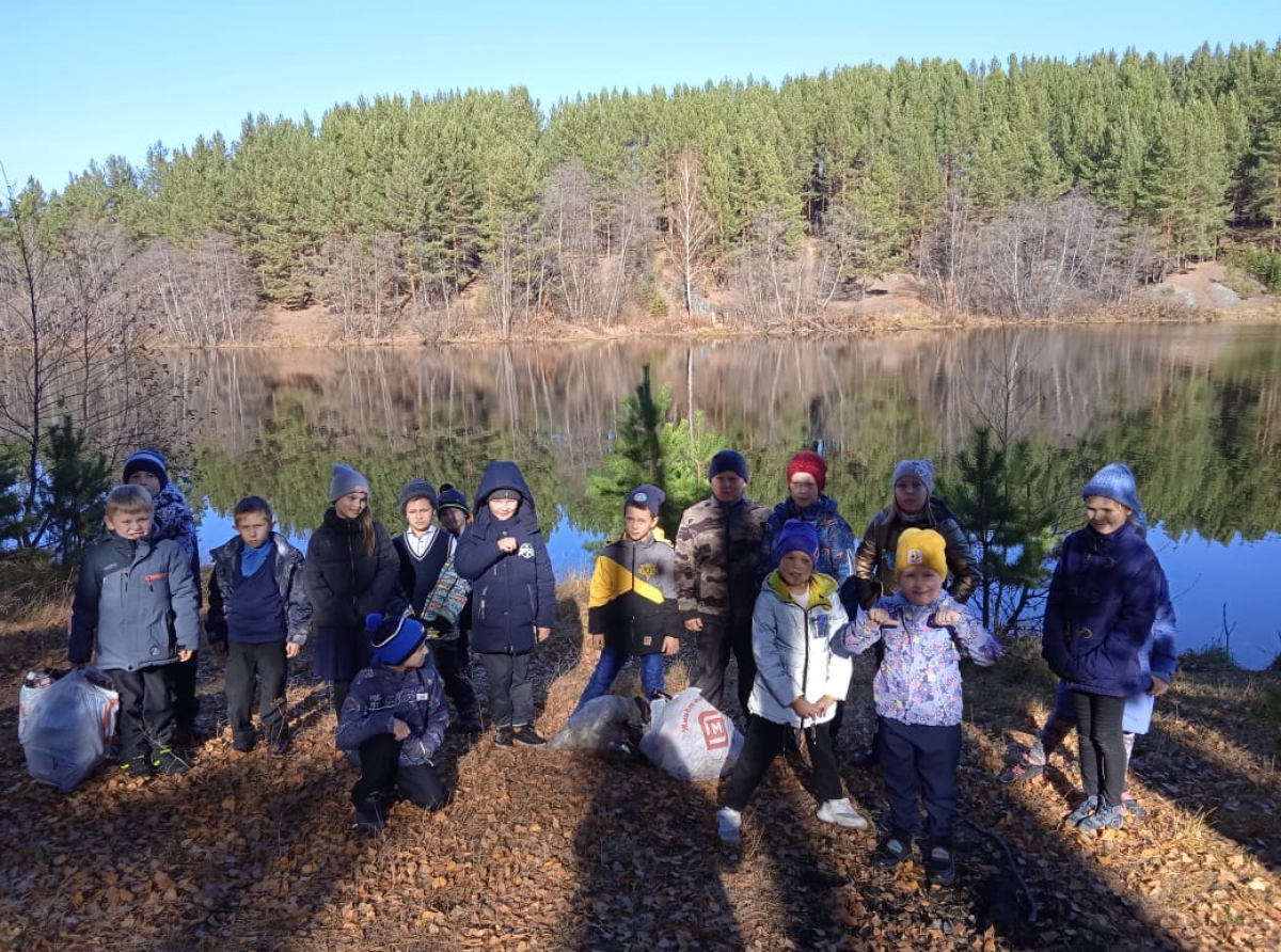 Фото предоставлено школой № 5. Работы у ребят было много