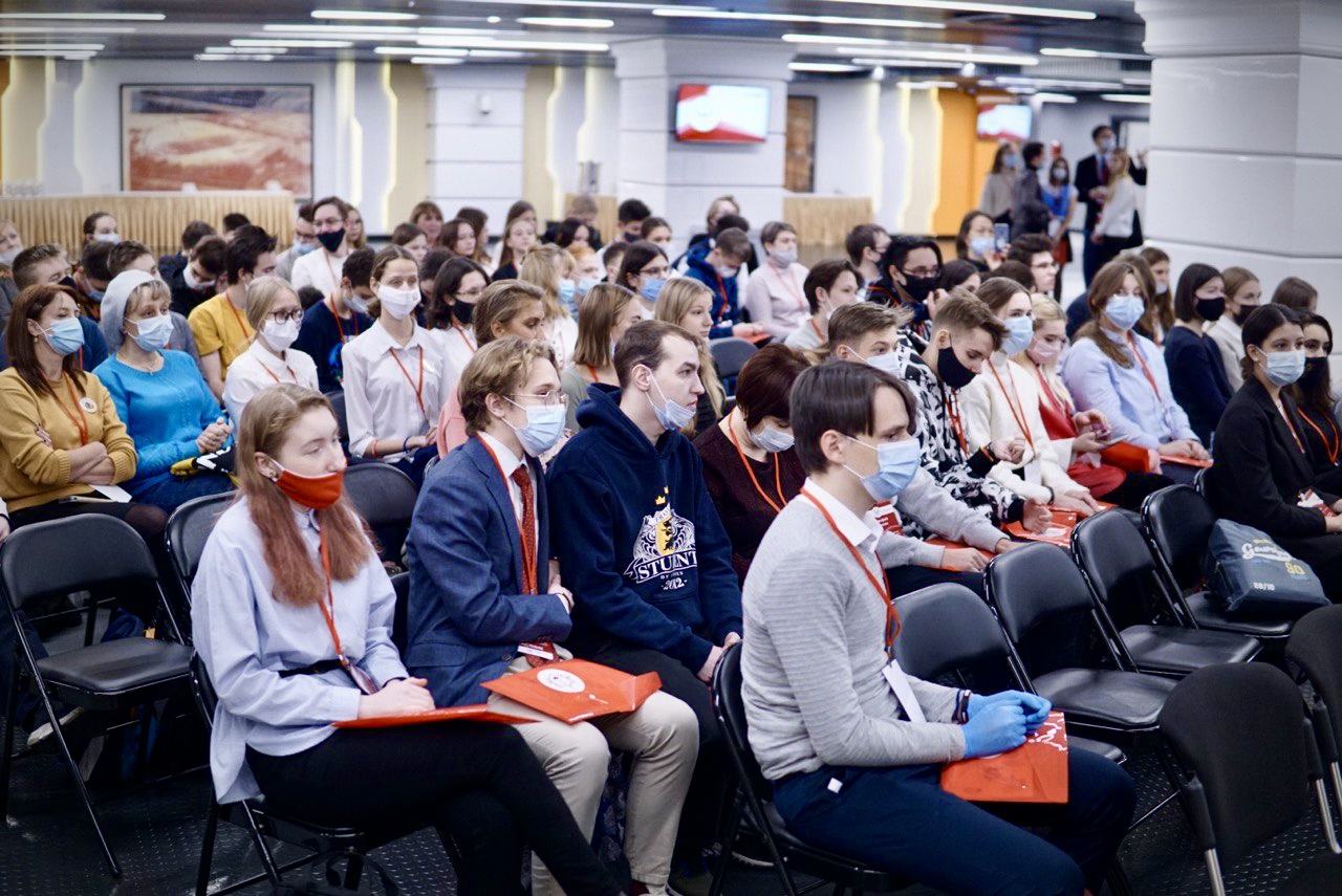 Артемовские лицеисты сразились в интеллектуальных боях