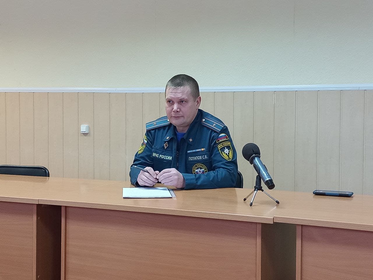 Виноваты люди и природная аномалия