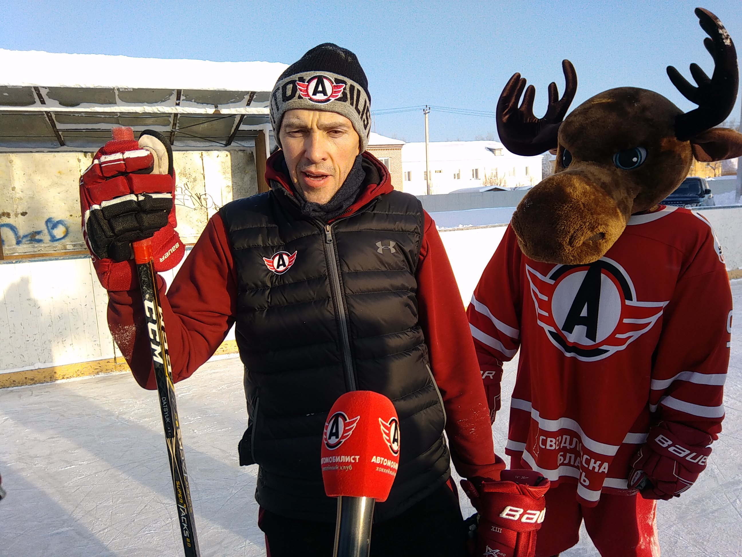 «Сначала шутили, потом стали играть с нами жестко»