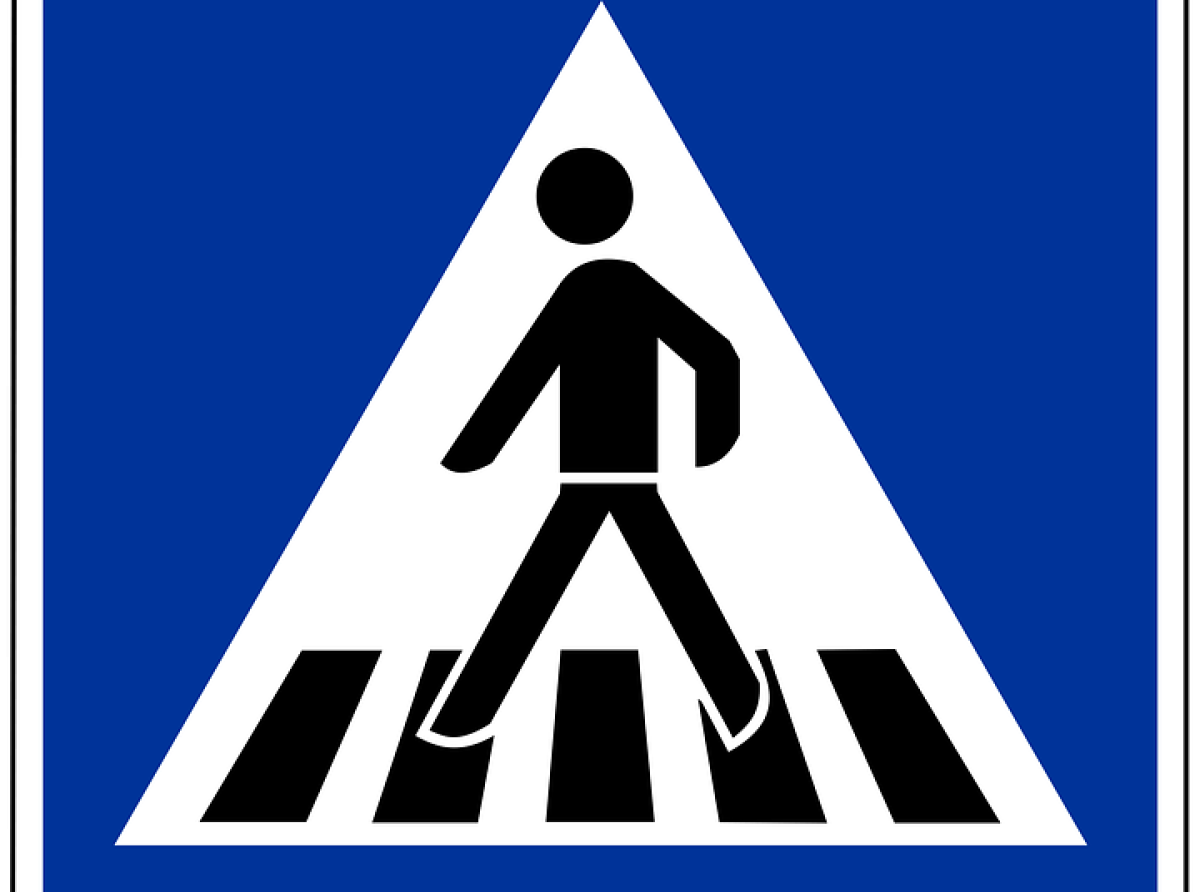 Фото с сайта https://pixabay. Соблюдать ПДД должны все участники движения