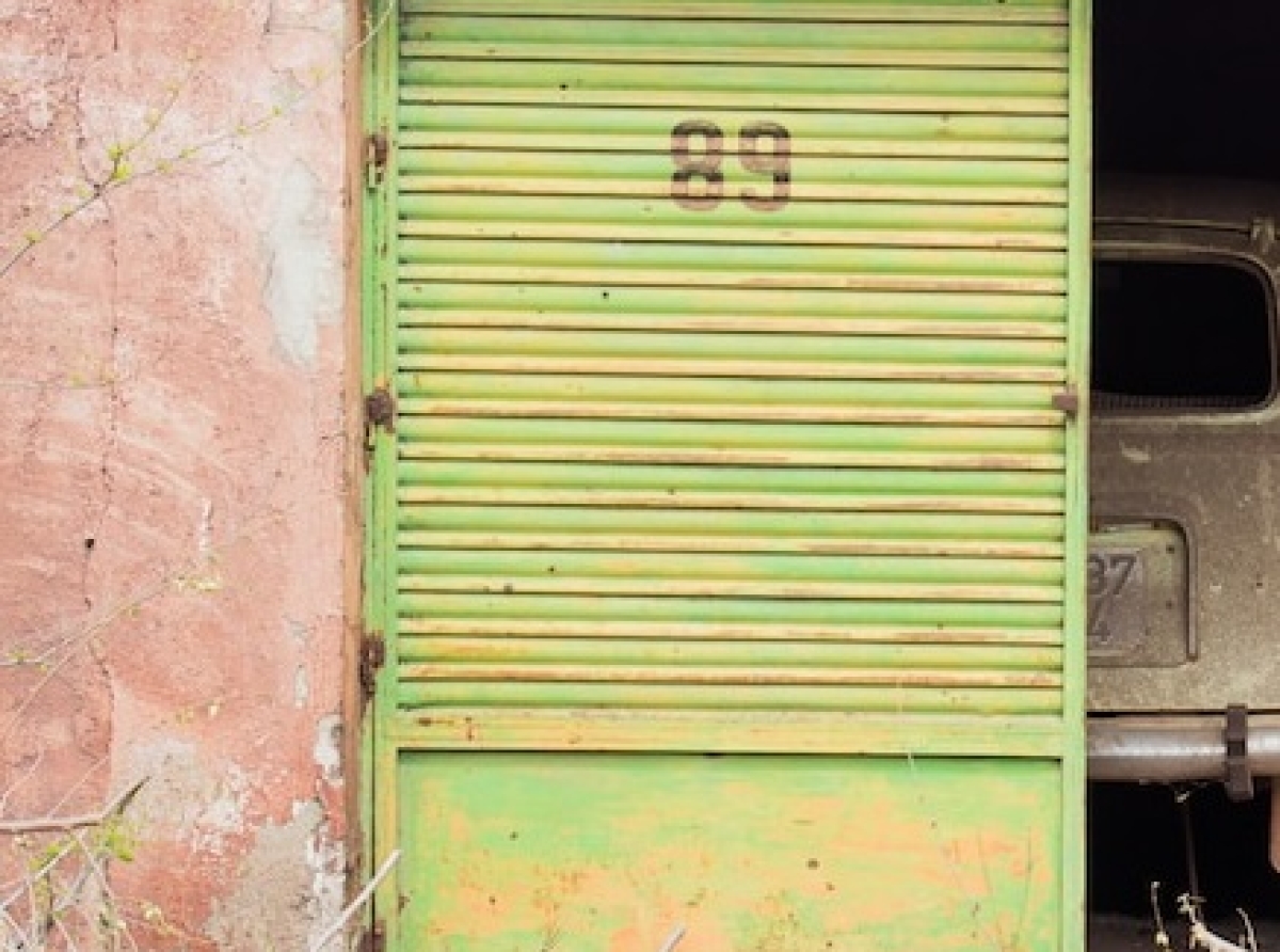  Земля под гаражом, как и сам гараж, могут быть приватизированы