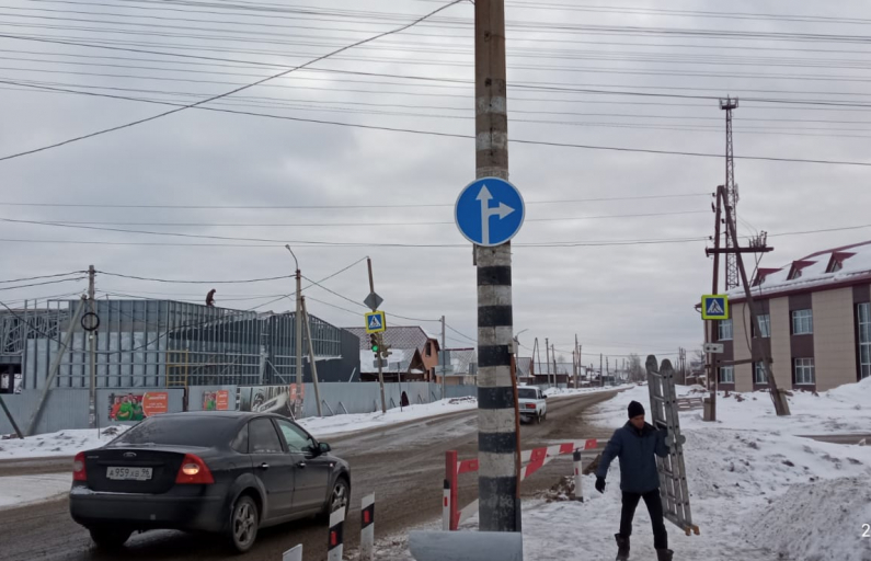 Фото предоставлено ЖКС. Знак появился по требованию ГИБДД