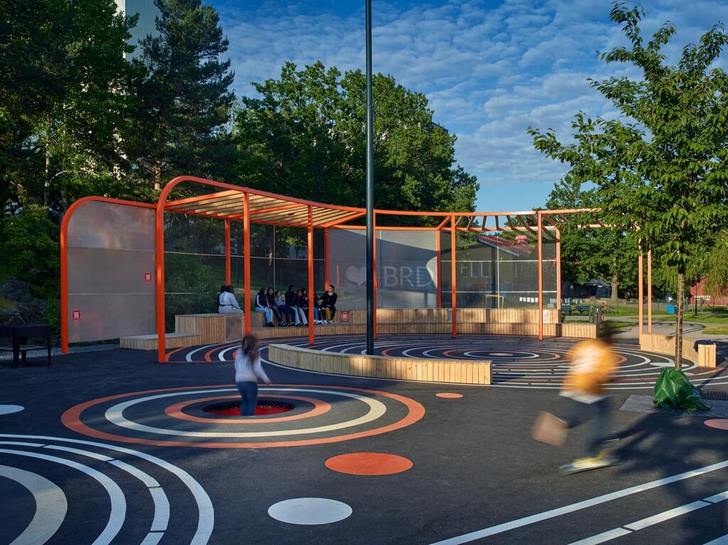 Сквер, парк или жилой район?