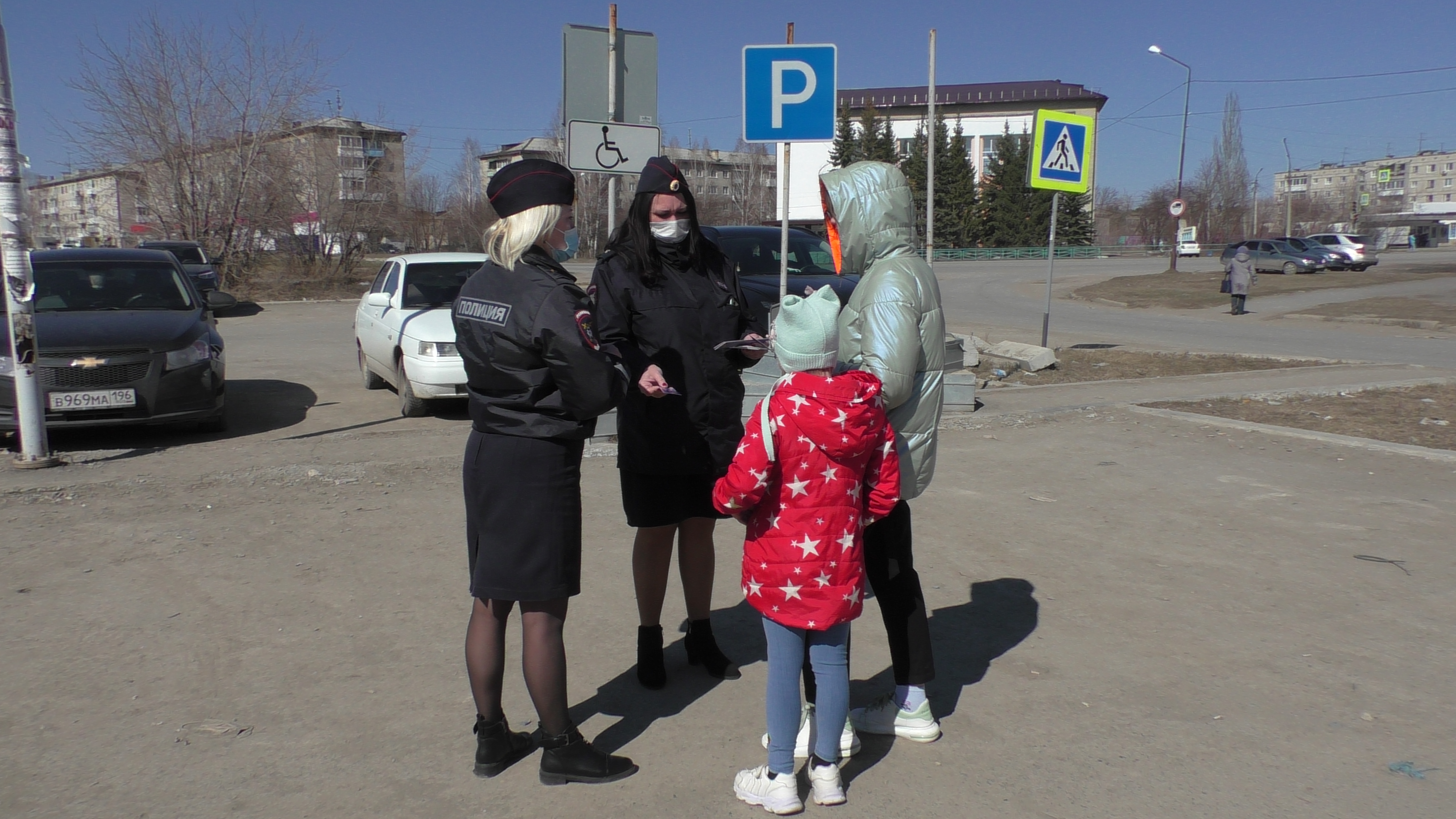 Сотрудники артемовской полиции провели акцию «Безопасный двор» 