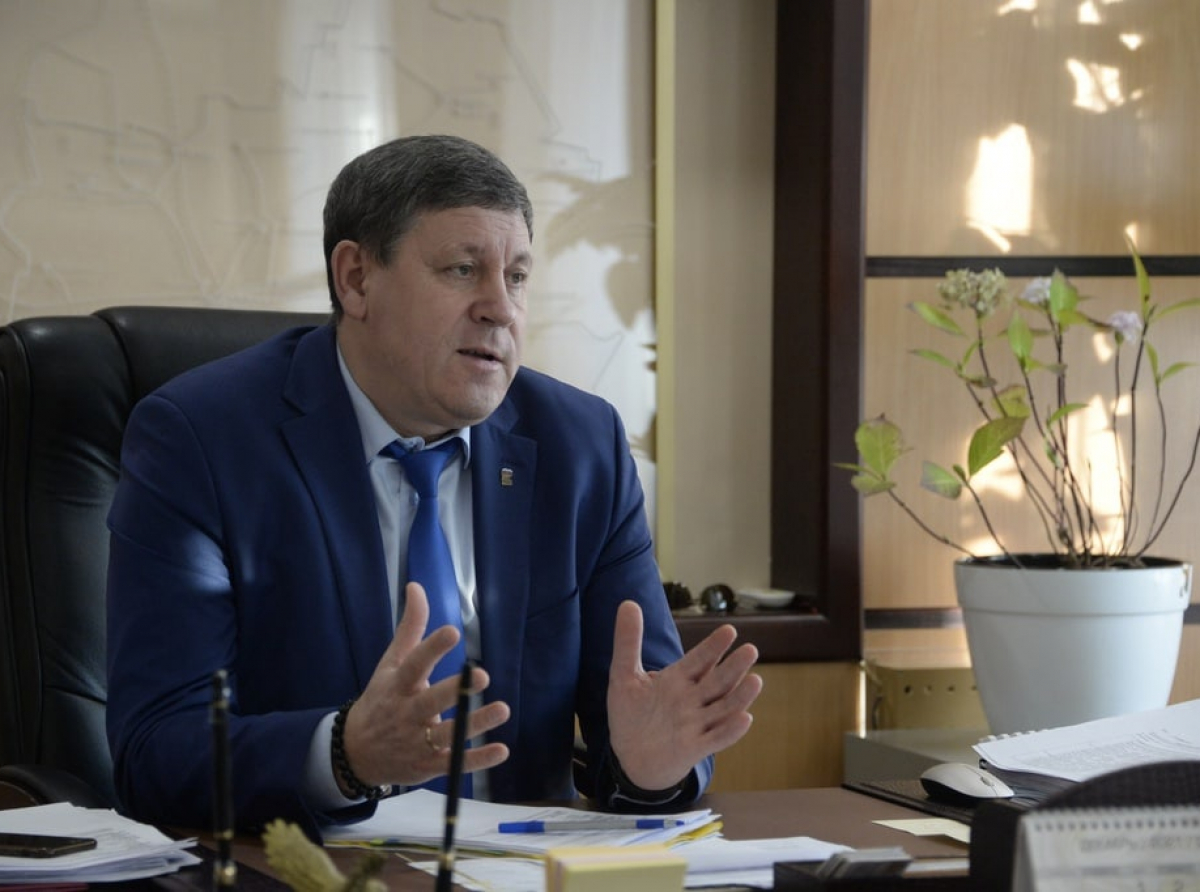 Личные страницы главы АГО есть также на сайте ВК и Одноклассники