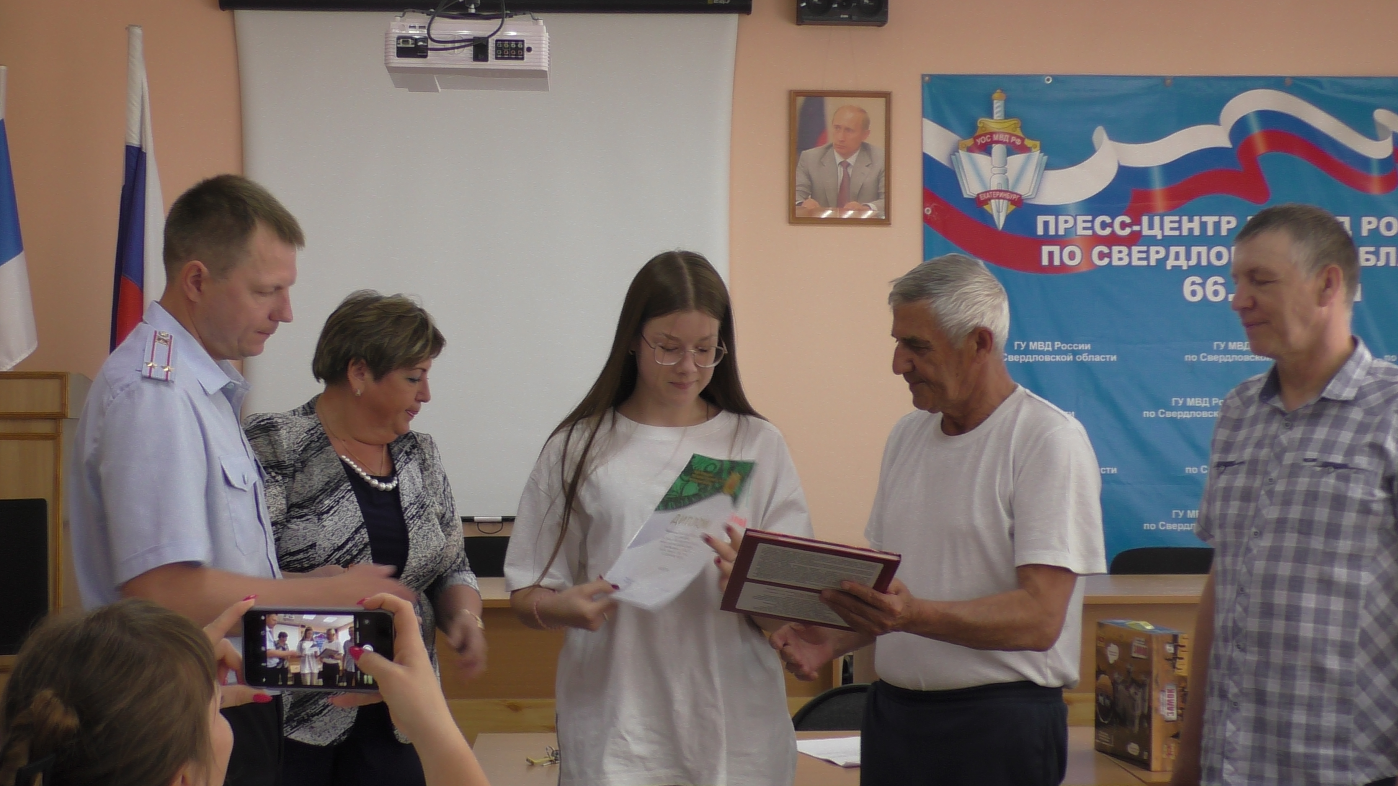 За семейный альбом и Дядю Степу