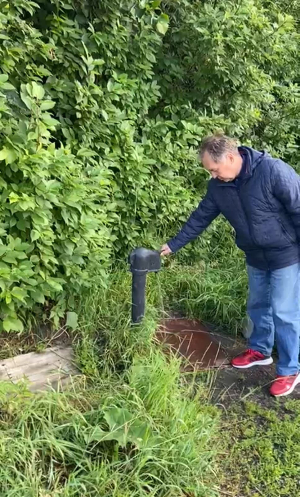 Сломанную колонку отремонтировали