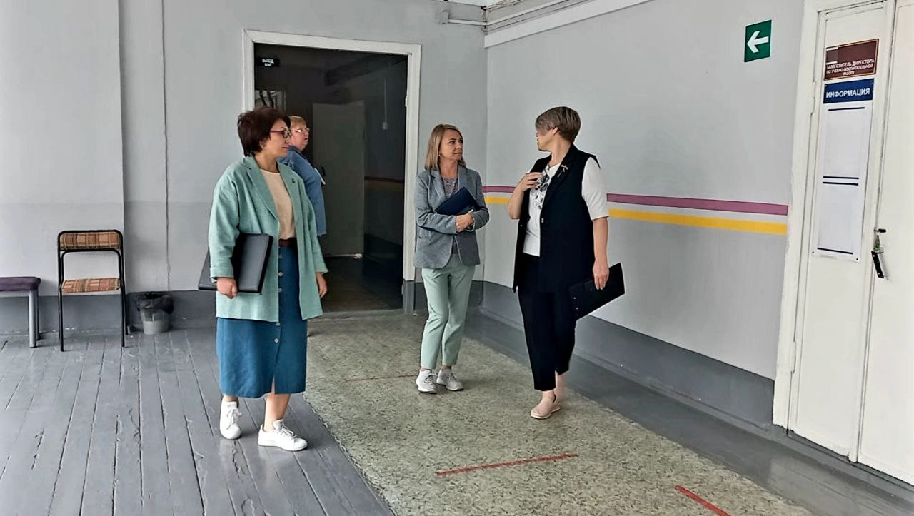 В Артемовском идет приемка школ и садиков к новому учебному году