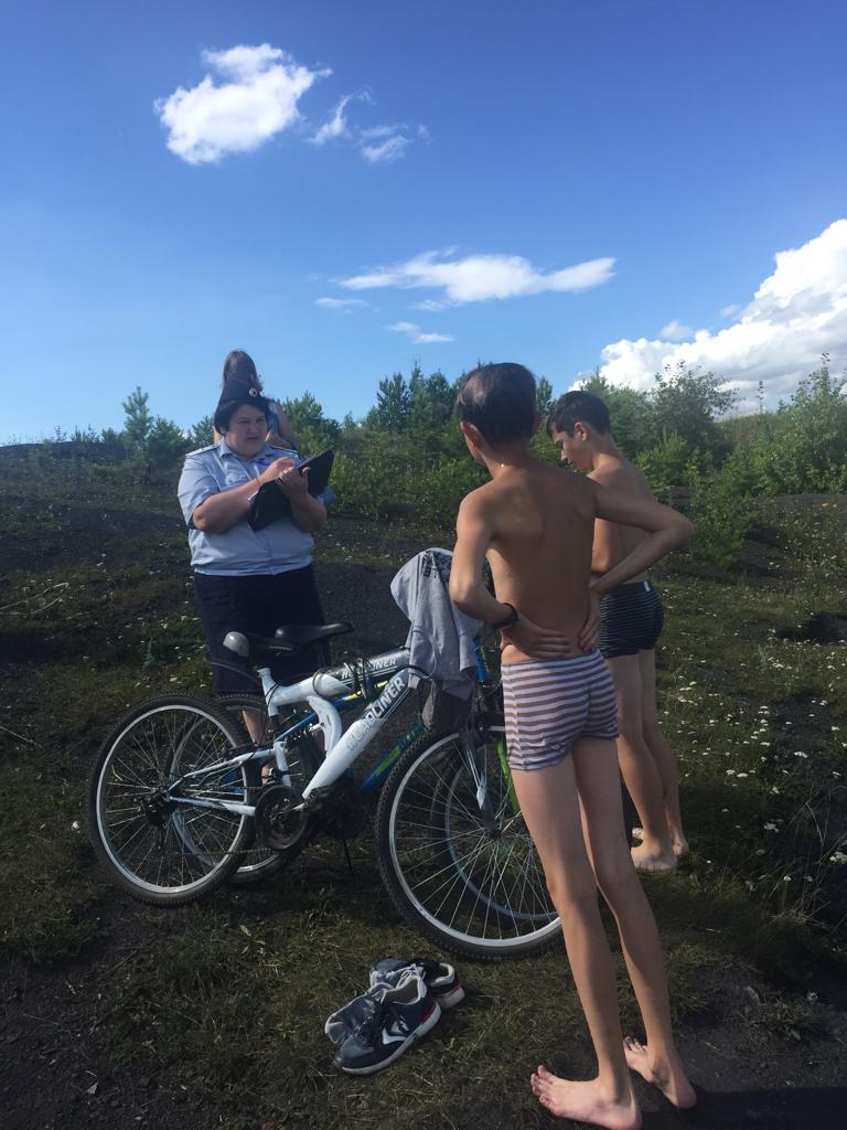 Артемовские полицейские проверили несанкционированные места купания