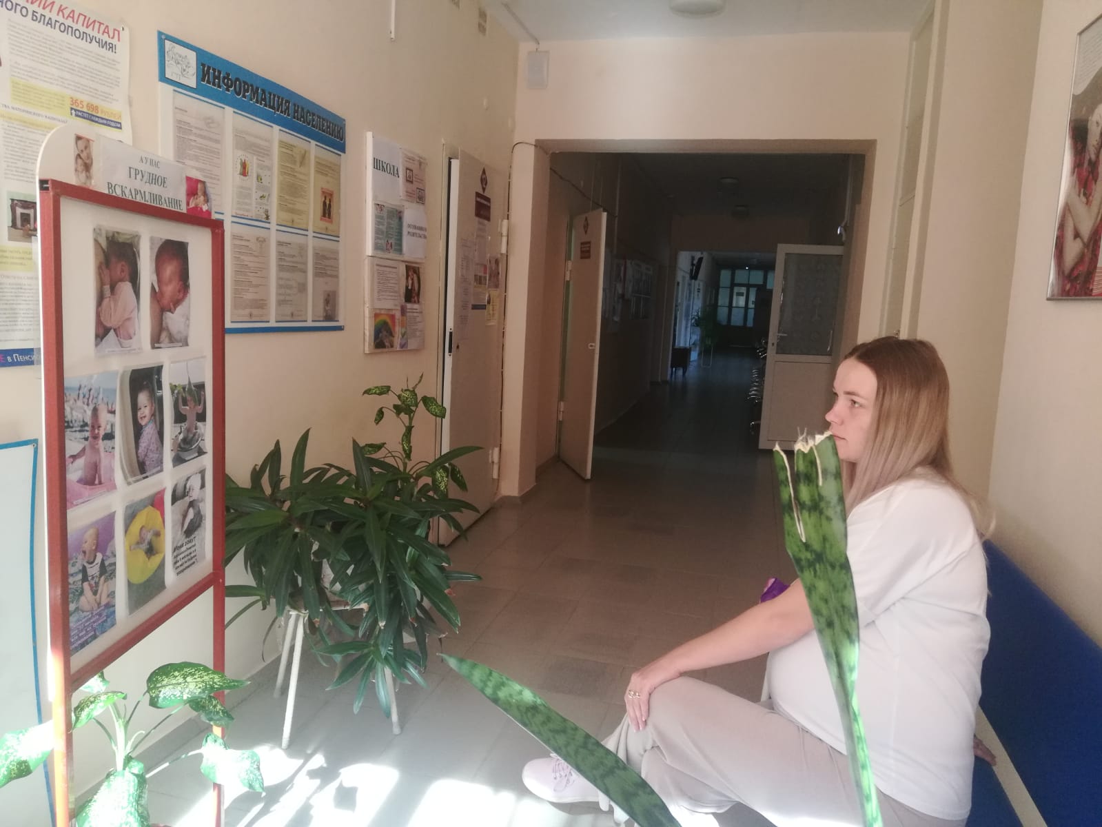 Маму и ребёнка связывают «молочные реки»