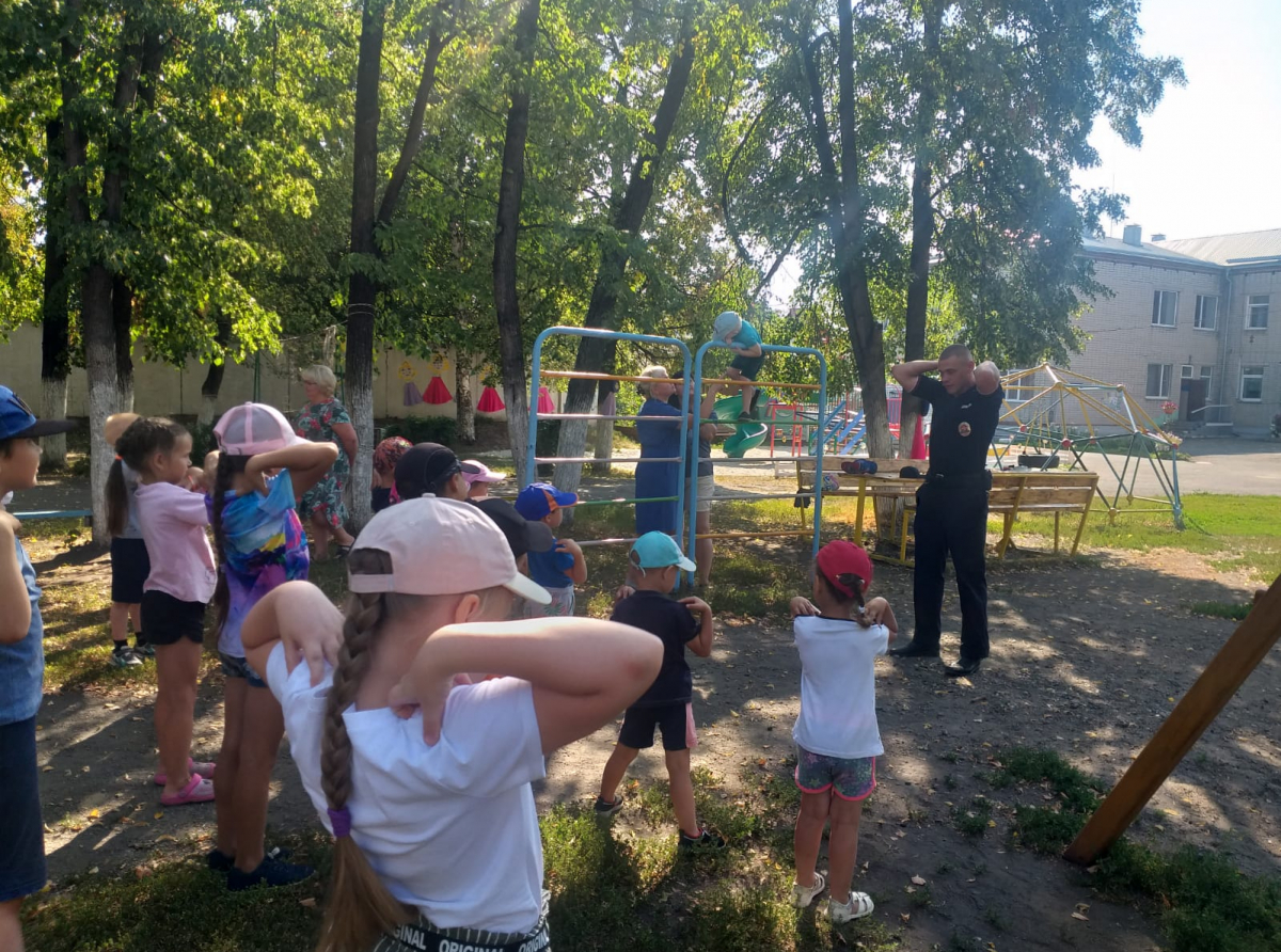 Фото предоставлено ОМВД. Сначала была зарядка, потом - познавательная беседа