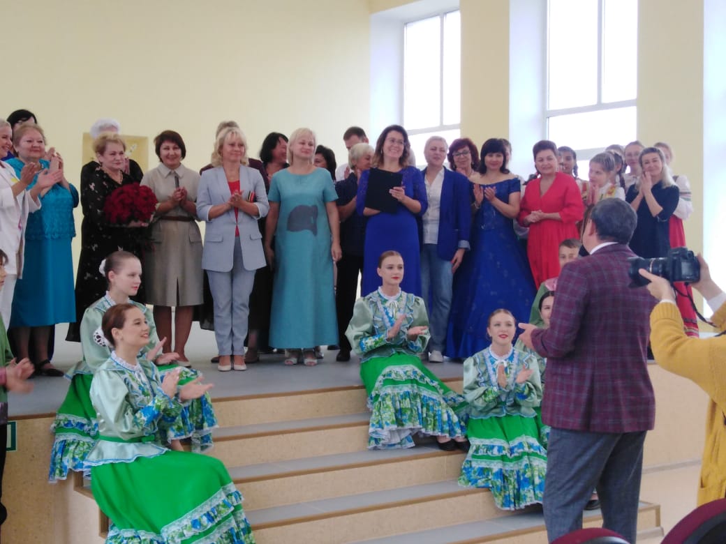 Здесь растят музыкантов, хореографов и даже актеров!