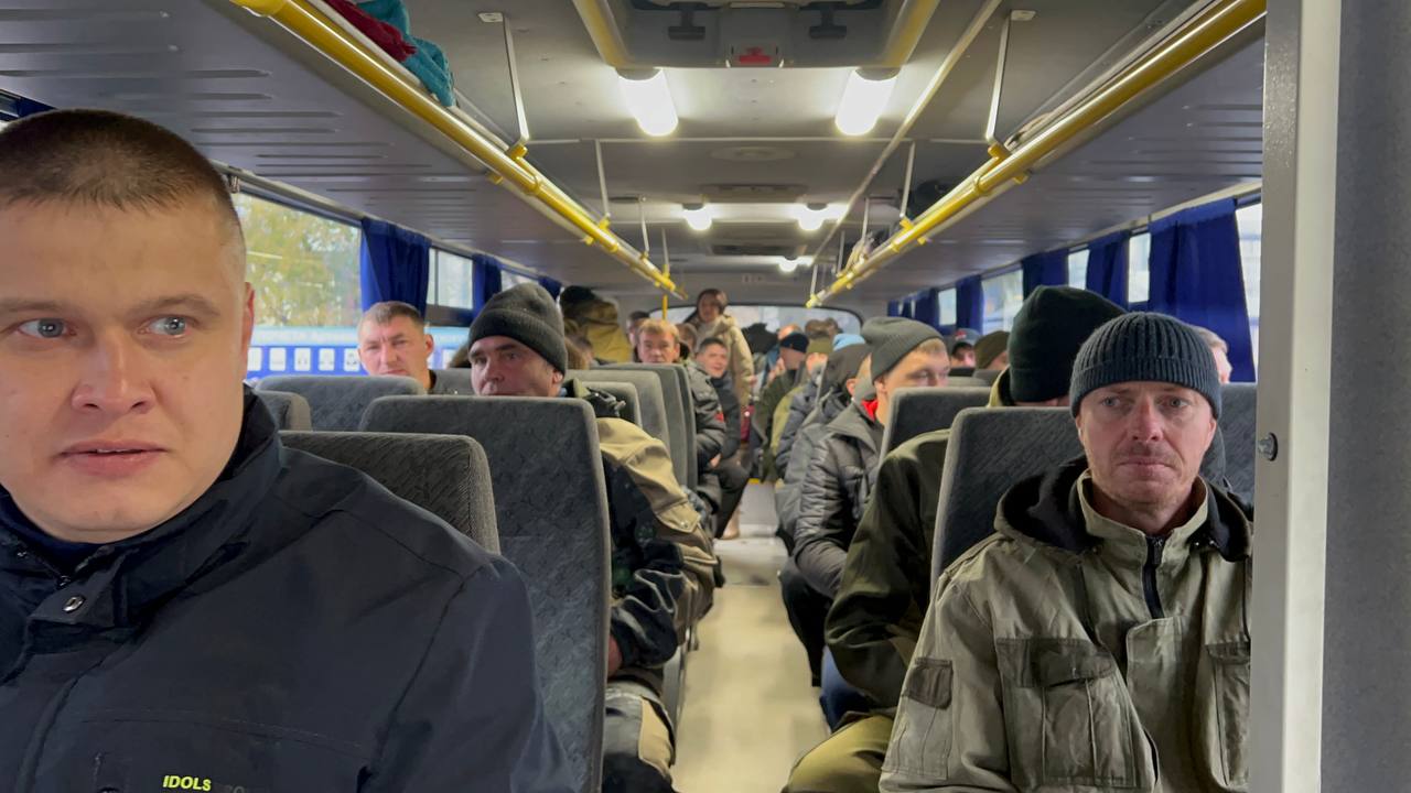 В Артемовском проводили первых мобилизованных