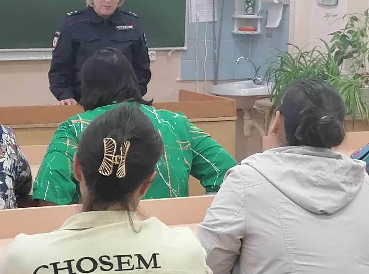 Фото предоставлено ОМВД. Если вам известны факты правонарушений, совершаемых в сфере семейно - бытовых отношений, неисполнения родителями обязанностей по воспитанию и содержанию детей, жестокого обращения с ними, просим сообщать имеющуюся информацию в полицию на телефон дежурной части: 8(34363) 2-12-02.