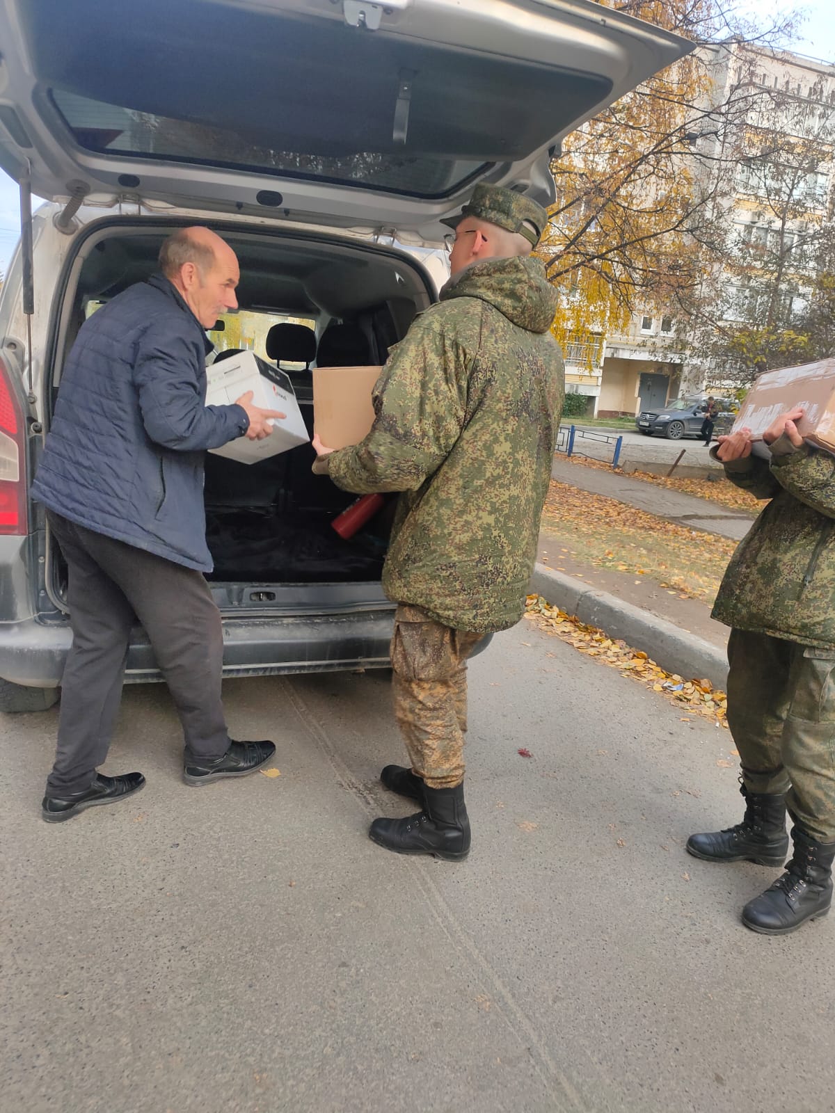 Урал своих не бросает!