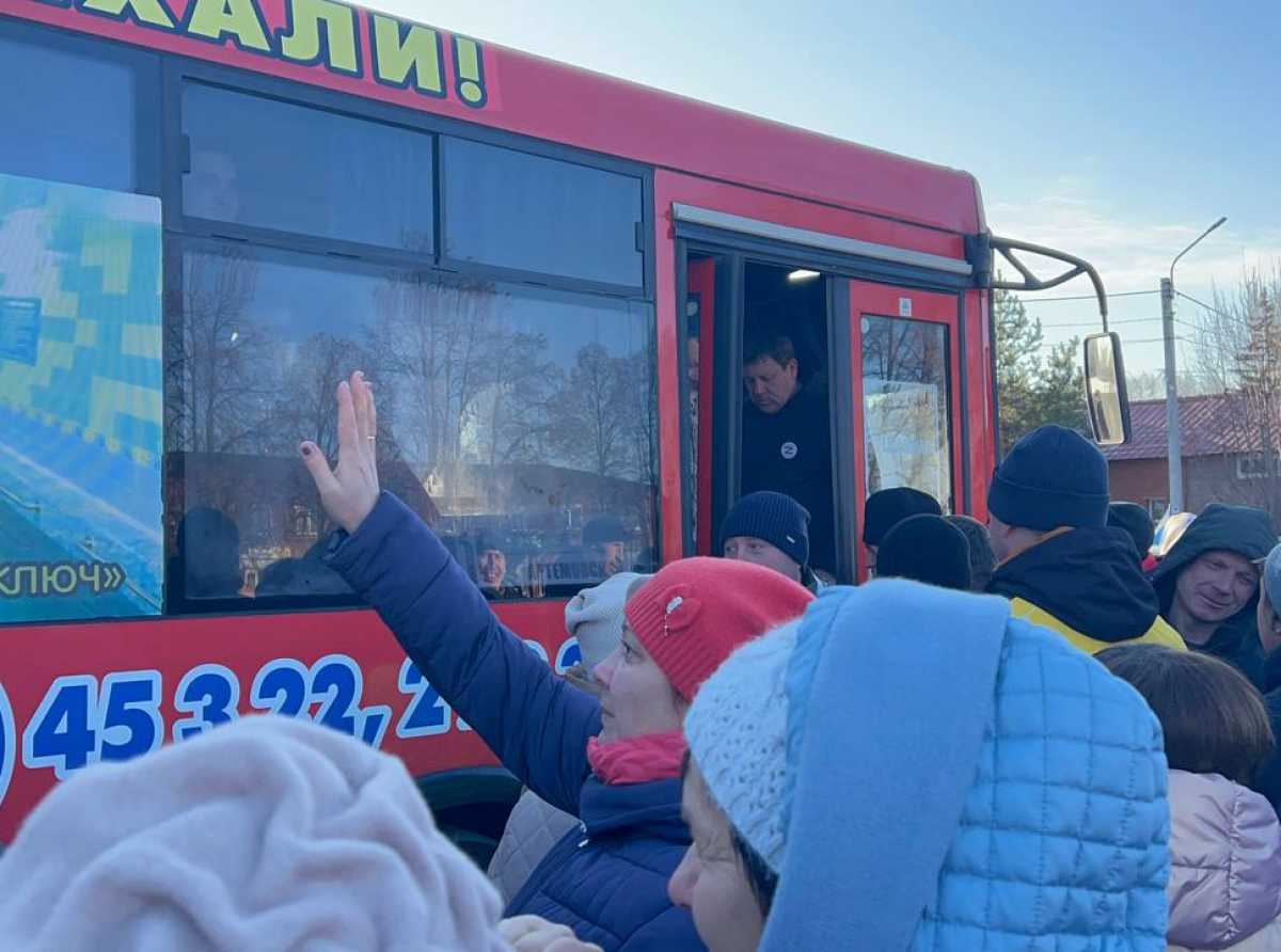 Фото Галины Таскиной. Очередная отправка мобилизованных.