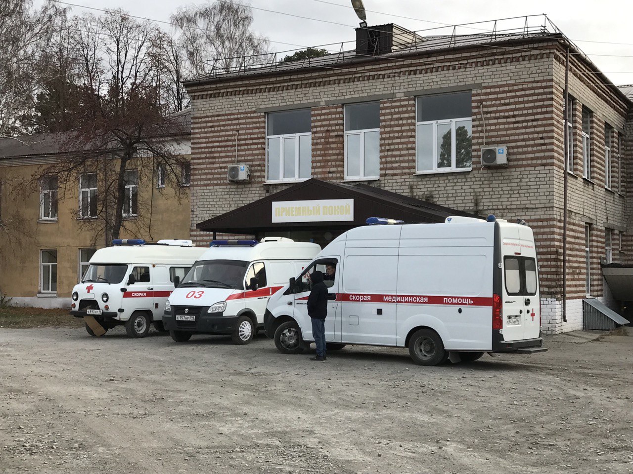 Не только медицина, но и самодисциплина: врачи напоминают, как не попасть в больницу в машине скорой