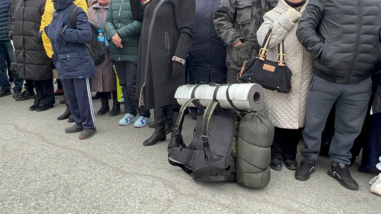 Приставы приостановят взыскание долгов с мобилизованных