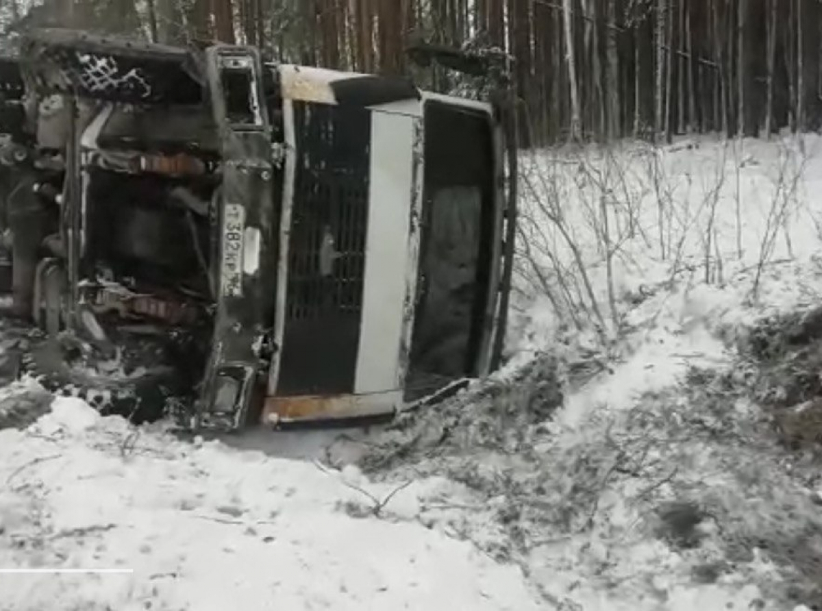 Эта авария произошла сегодня за поселком Буланаш. Счастье, что не было встречного транспорта