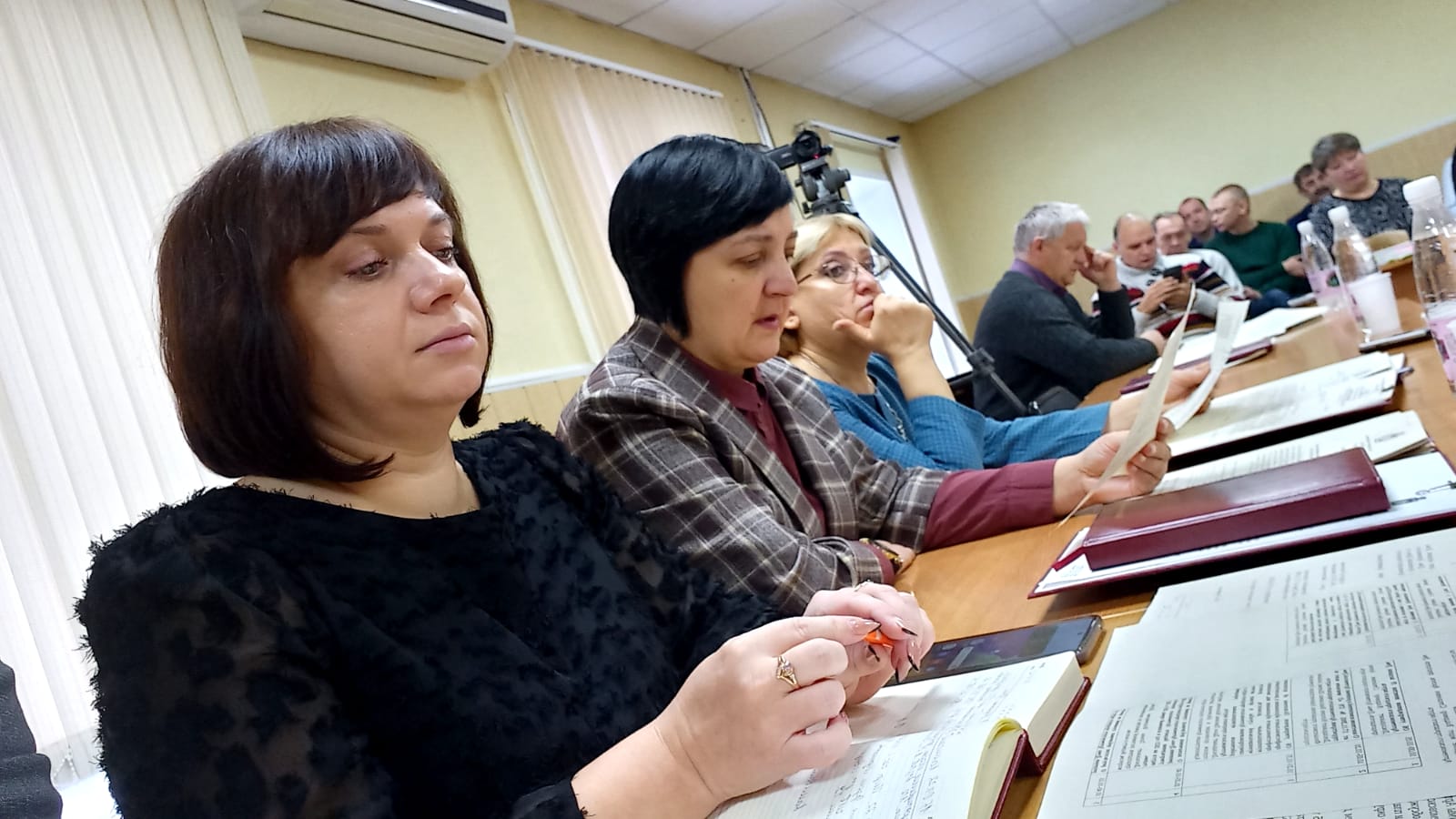 Депутаты Думы бюджет обсудили, будут публичные слушания